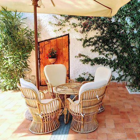 Relais Casa Moresca แตร์ราชินา ภายนอก รูปภาพ