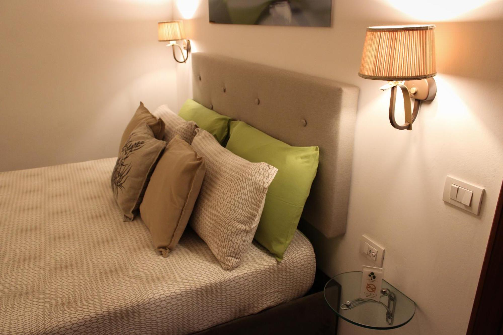 Relais Casa Moresca แตร์ราชินา ภายนอก รูปภาพ