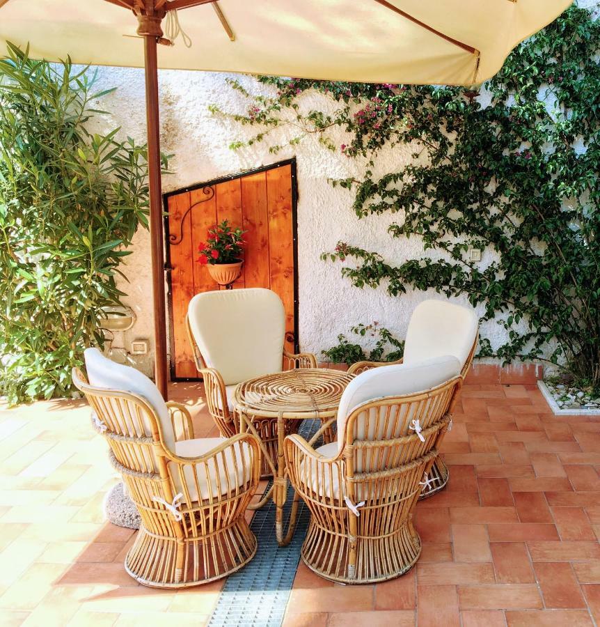 Relais Casa Moresca แตร์ราชินา ภายนอก รูปภาพ